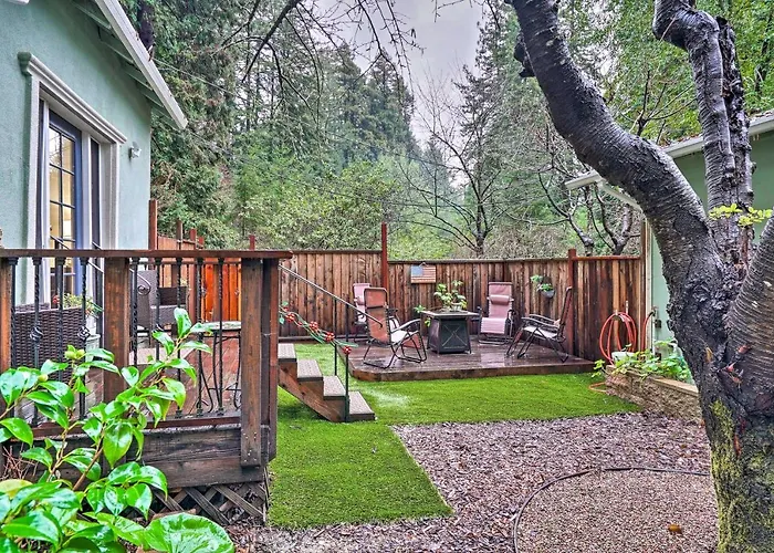California Cottage < 4 Mi To Redwood Hiking Trails