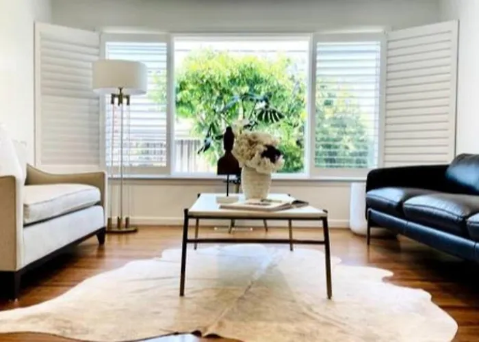Sunlit Modern Retreat 4 Bedroom 3 Bathroom Open Floor Home Near Sjc Pet Kids Friendly